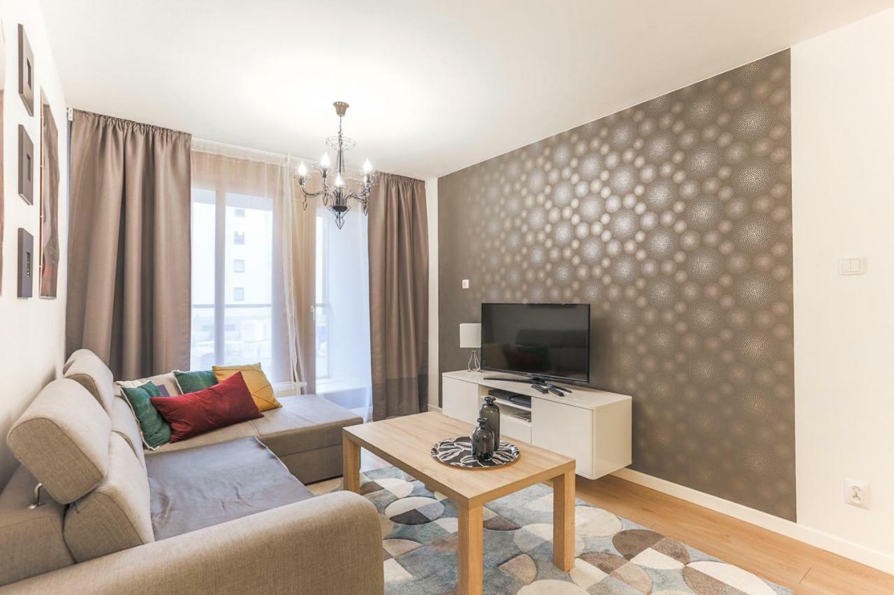 Apartmate Spacious Apartment With Balcony Oldtown For 6 People Danzica Esterno foto